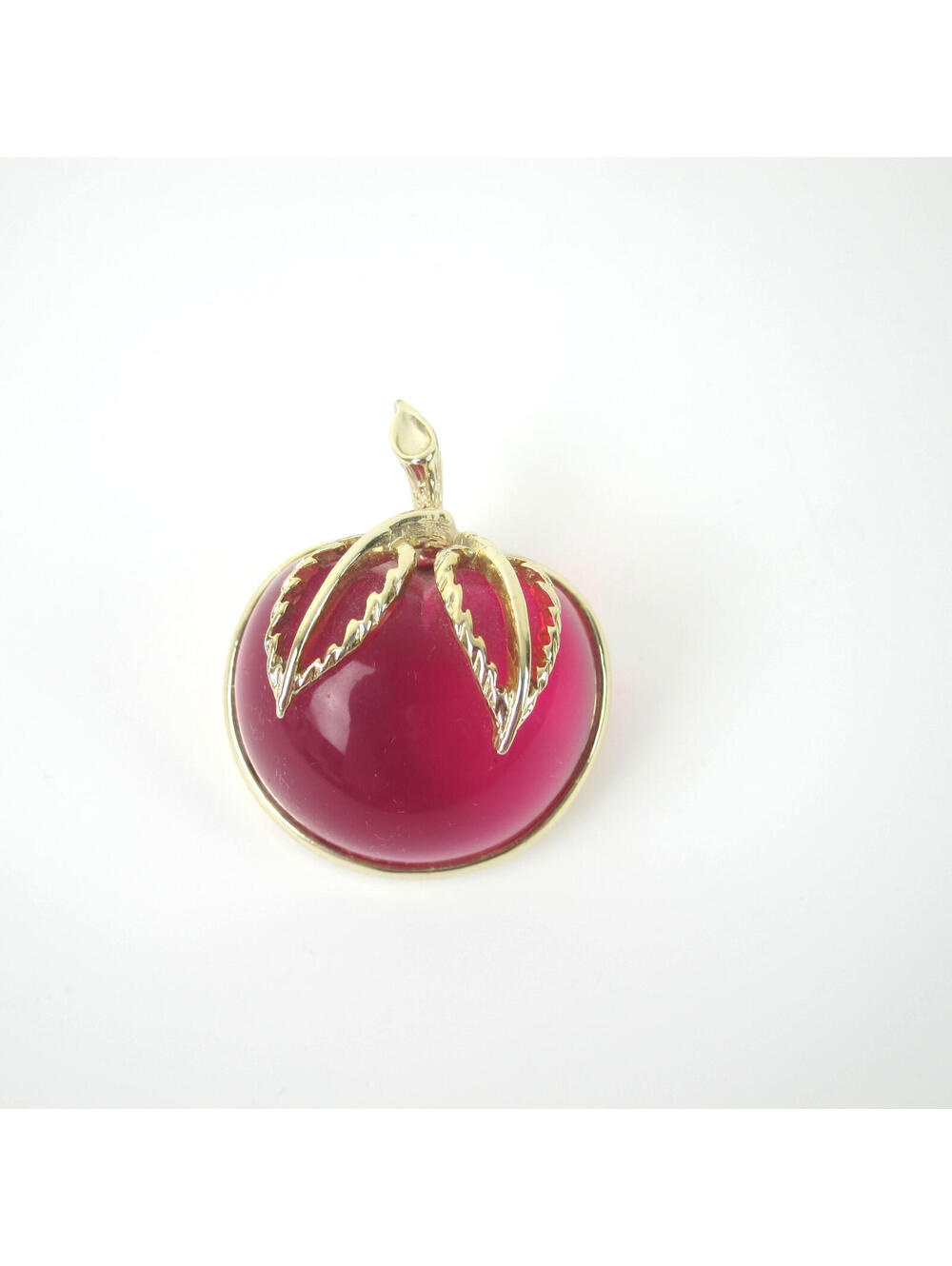 Vintage Sarah Coventry Red Apple Lucite Jelly Belly Brooch Pin Gold tone 1970s
